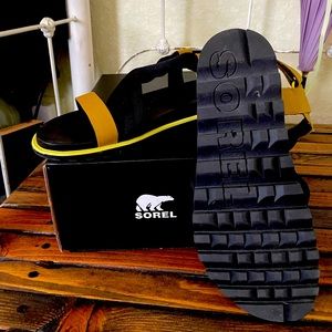 New Sorel Roaming Deacon Sandals